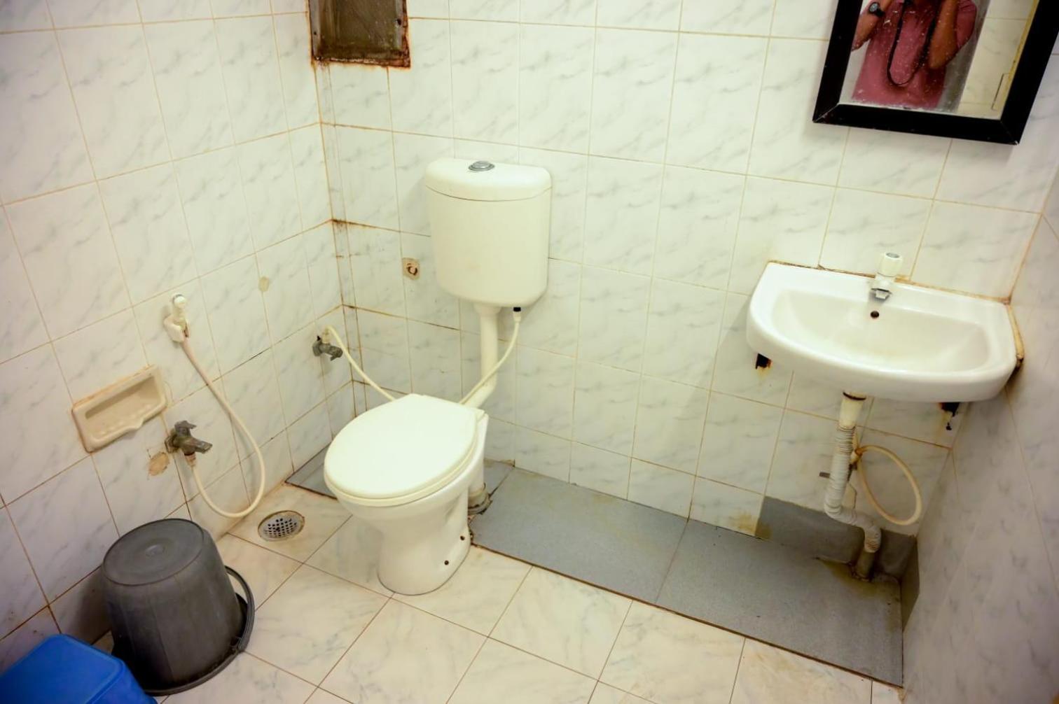 Hotel Sachidanand Ширді Екстер'єр фото